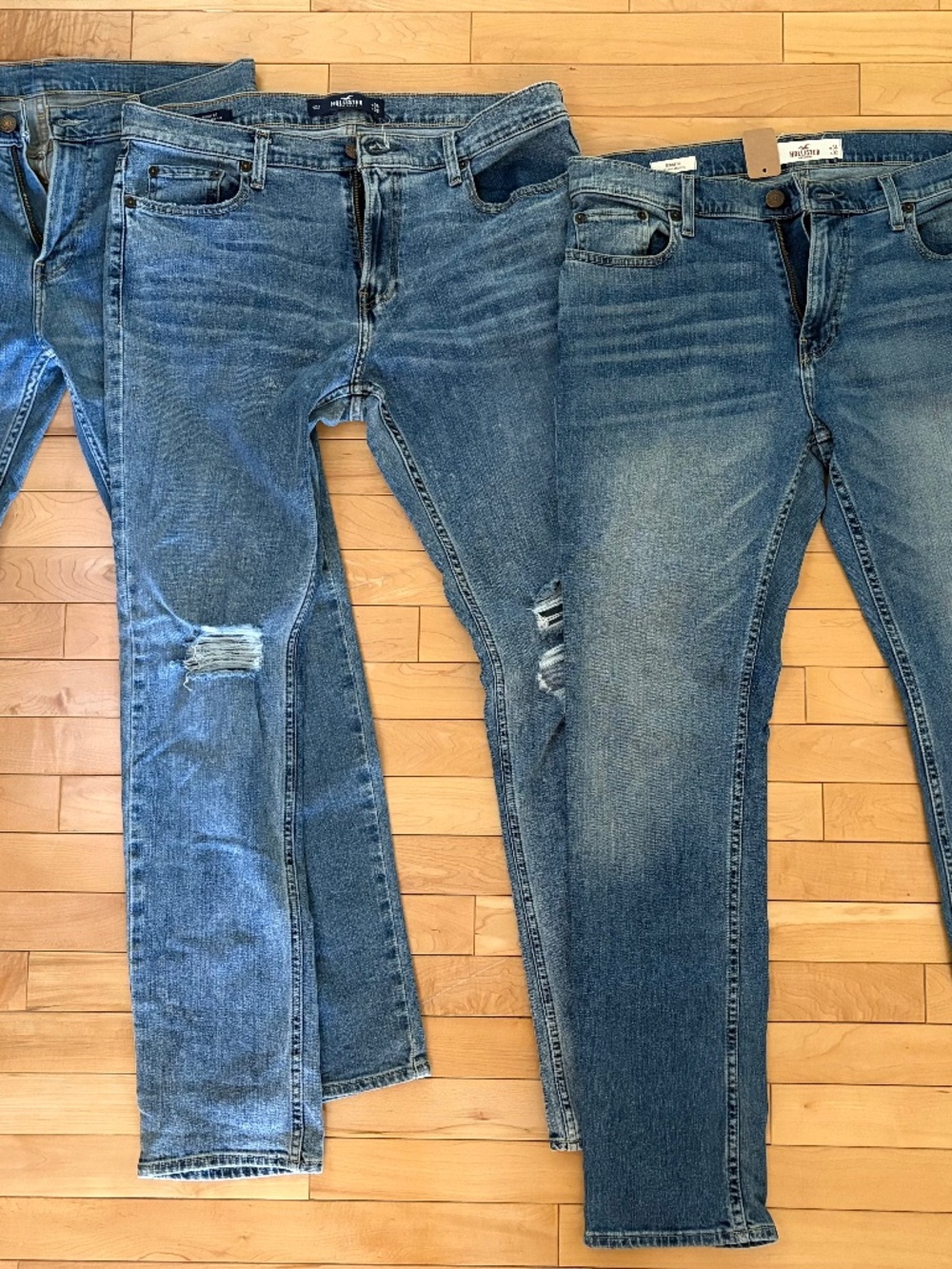 Hollister 3 pack skinny jeans 34/32